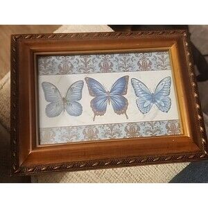 Cottage Garden Photo FrameWooden Music Box Plays  That's What Friends are For